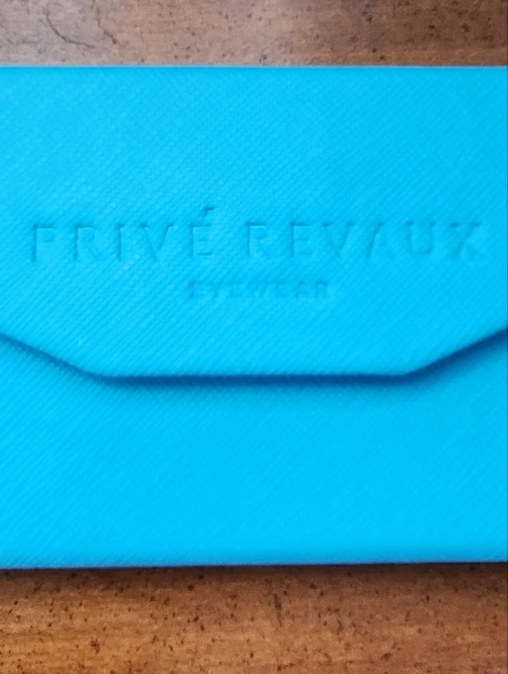 Prive Revaux Tri-Fold Glasses/Sunglasses Case
